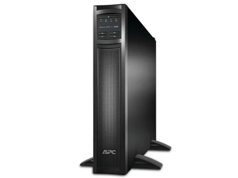 APC USV SMX3000RMHV2UNC 3000 VA / 2700 W
