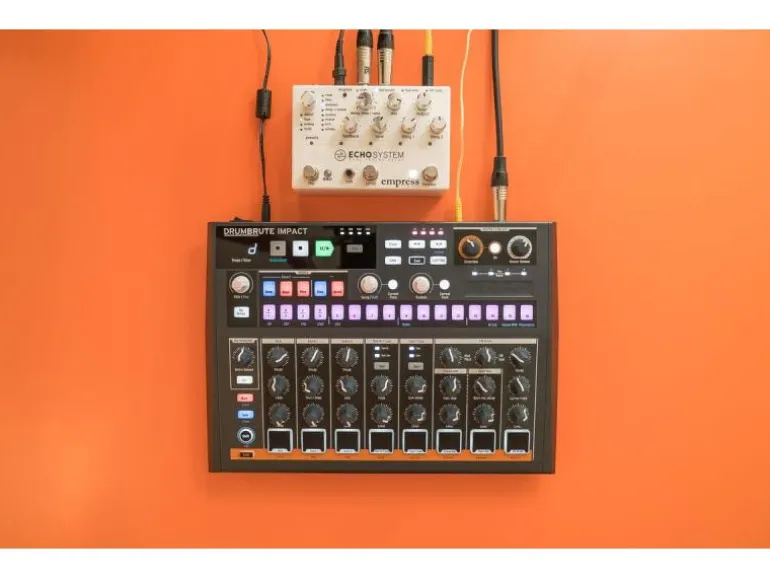 Arturia Drum Machine Drumbrute Impact
