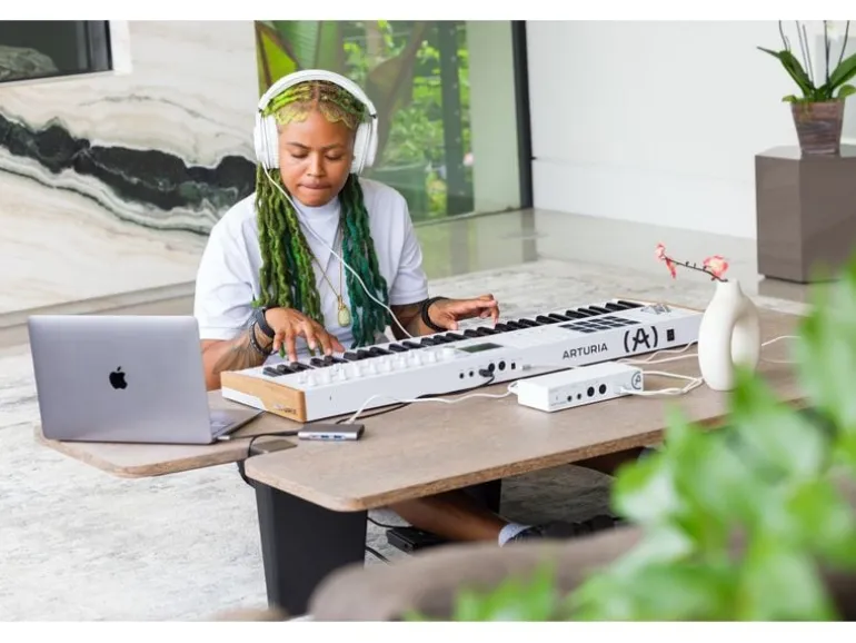 Arturia Keyboard Controller KeyLab 61 mk3 Weiss