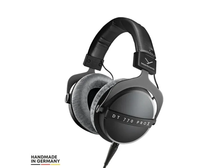 Beyerdynamic DT 770 PRO X ohrumschliessend geschlossen Schwarz 48 Ω