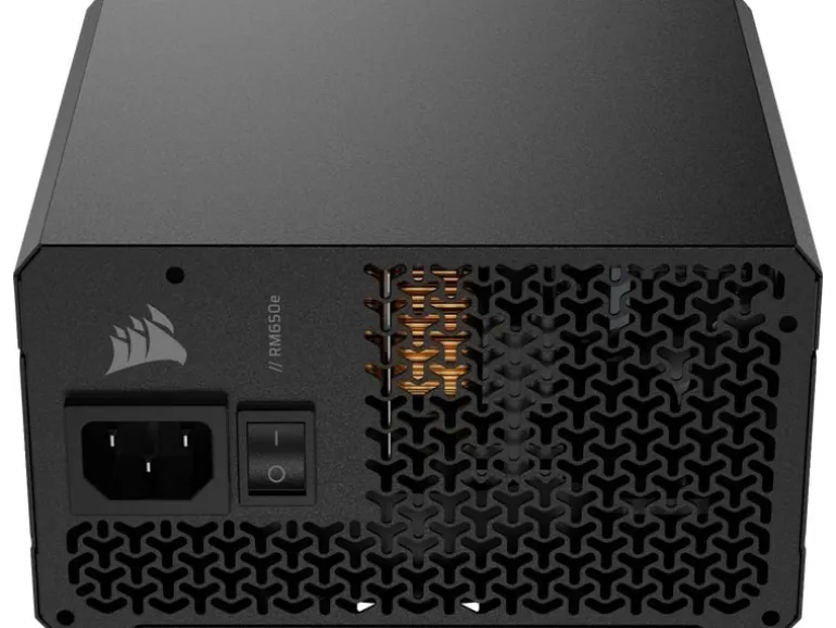 Corsair Netzteil RMe Serie 2025 RM650e 650 W