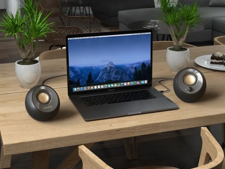 CREATIVE PC-Lautsprecher Pebble V2