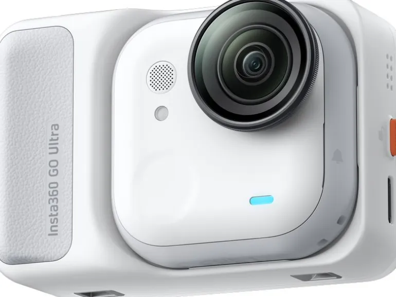 Insta360 Actionkamera GO Ultra Creator Bundle Weiss