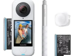 Insta360 360°-Videokamera X4 Air Starter Bundle White