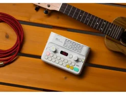 Korg Drum Machine KR-11