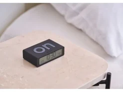 Lexon Digitalwecker Flip Mini Schwarz
