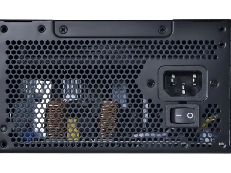 Lian Li Netzteil Lian Li RB650 650 W Schwarz