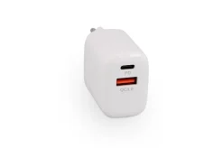 LMP USB-Wandladegerät Dual Port USB-A / USB-C 20W