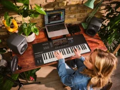Native Instruments Keyboard Controller Kontrol S49 – MK3