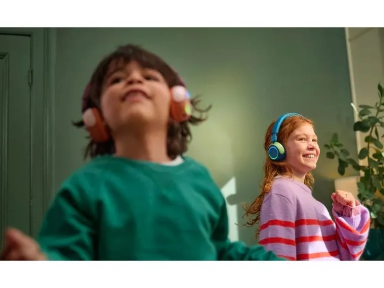 Philips On-Ear-Kopfhörer Serie 4000 Magenta
