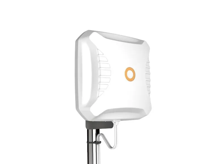 Poynting 5G/LTE-Antenne XPOL-2-5G SMA 11 dBi Richtstrahl