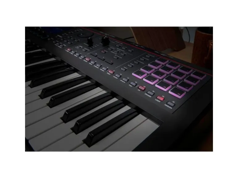 Roland Workstation FANTOM-06