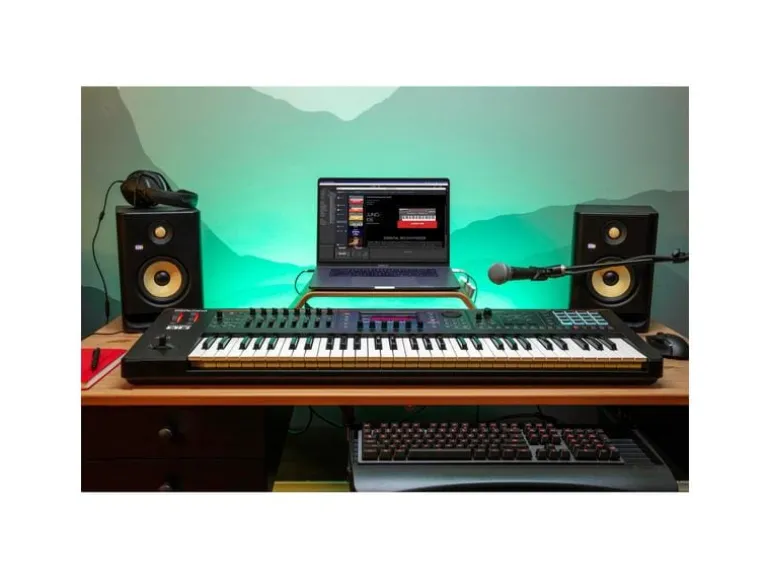 Roland Workstation FANTOM-06