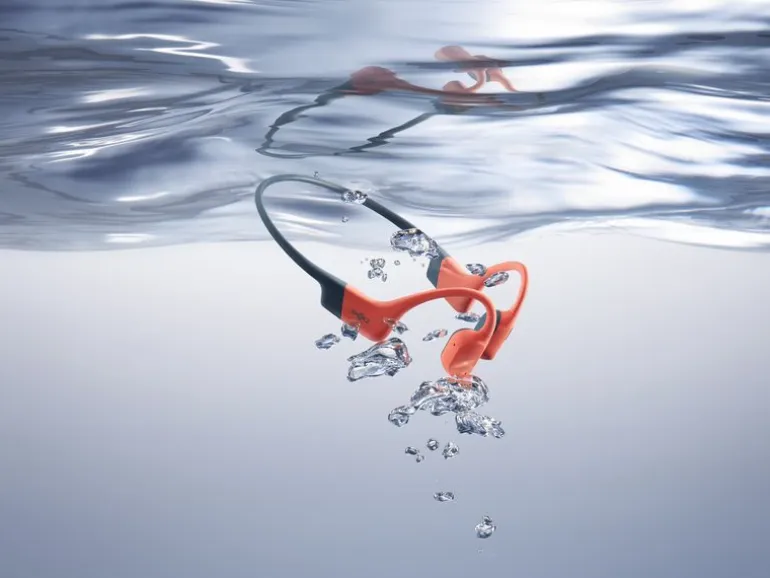 Shokz Wireless Bone Conduction Kopfhörer OpenSwim Pro Rot