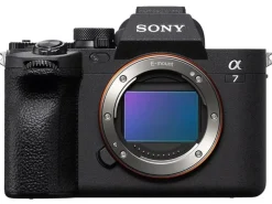 Sony Fotokamera A7 IV + FE 24-105 mm F4 G OSS