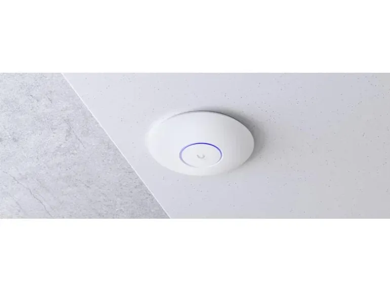 Ubiquiti Access Point U6+ ohne PoE-Injector