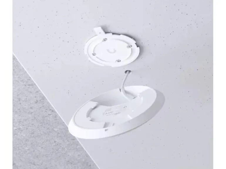 Ubiquiti Access Point U6+ ohne PoE-Injector
