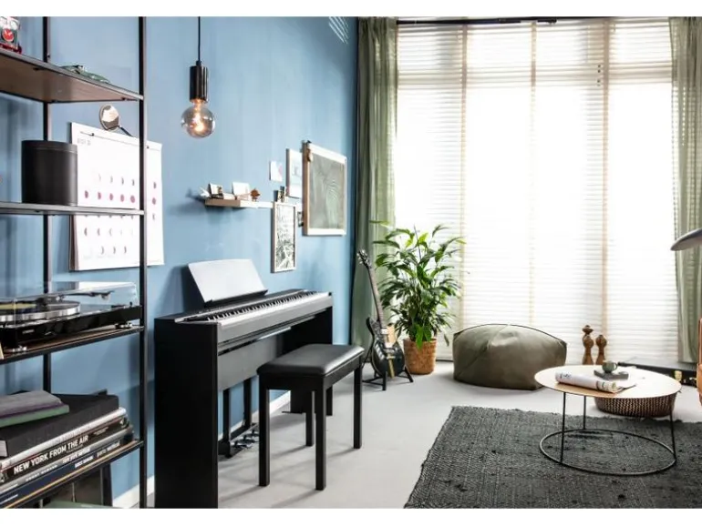 Yamaha E-Piano P-225B