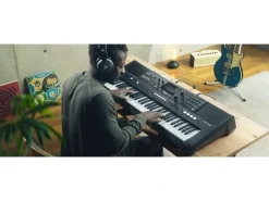 Yamaha Keyboard PSR-E483