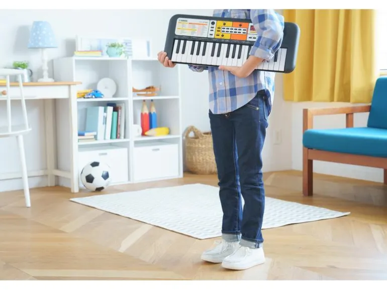 Yamaha Mini Keyboard PSS-F30