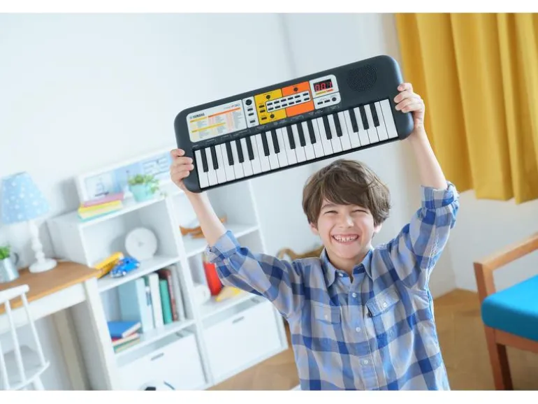 Yamaha Mini Keyboard PSS-F30